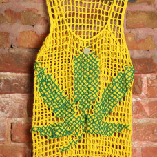 T-shirt knitted yellow with hemp leaf