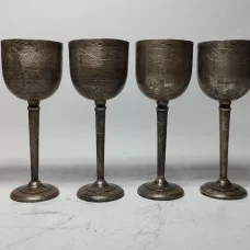 Серебряные рюмки 6 штук, с позолотой в середине